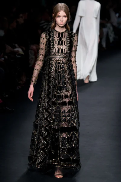 Look 80